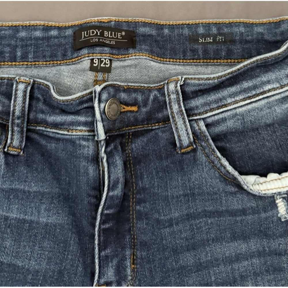 Judy Blue Jeans Women's 9/29 Slim Fit High Rise Distressed Dark Wash Stretch - Picture 2 of 10